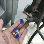 Konektor Fitting pneumatic lurus drat 1/4 selang 8 mm PC 8 - 02 KB52