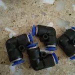 Fitting Pneumatic Slip lock Elbow 6 MM L Konektor Selang Push In KB88