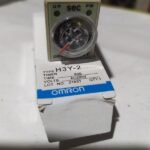 H3Y-2 Delay Timer Relay + Socket Base 220VAC 60s PD36
