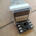 DH48S-2Z Timer Digital Time Delay Relay DH48S 2Z 220V dan Socket PH07