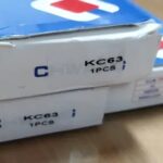 4V210-08 4V210 - 08 AC 220V Pneumatic Air Control Solenoid Valve KC63