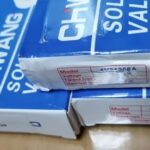 4V210-08 4V210 - 08 AC 220V Pneumatic Air Control Solenoid Valve KC63