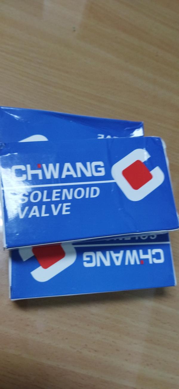 4V210-08 4V210 - 08 AC 220V Pneumatic Air Control Solenoid Valve KC63