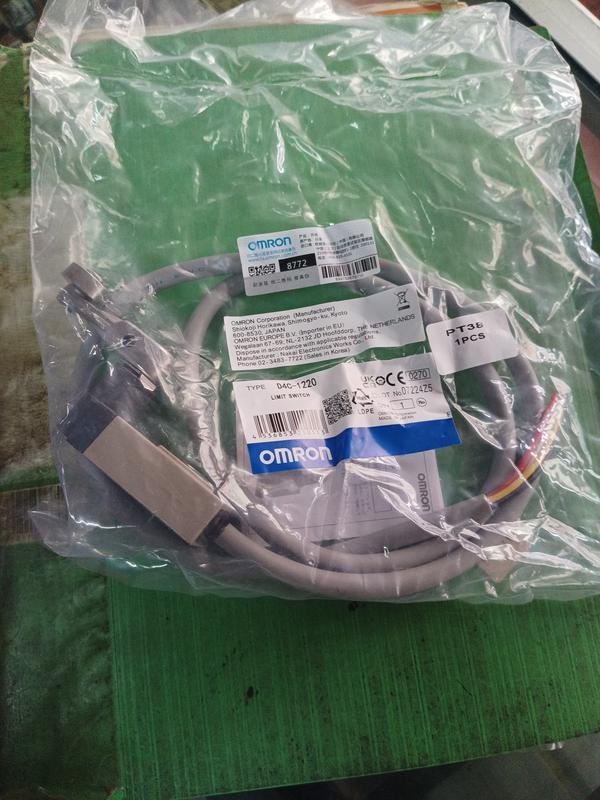 D4C-1220 D4C - 1220 General-purpose Limit Enclosed Switch PT38