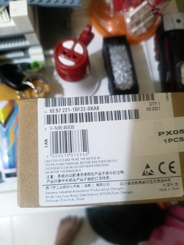 6ES7 221-1BF22-0XA8 6ES7 221 1BF22 0XA8 EM 221 Digital Input Module